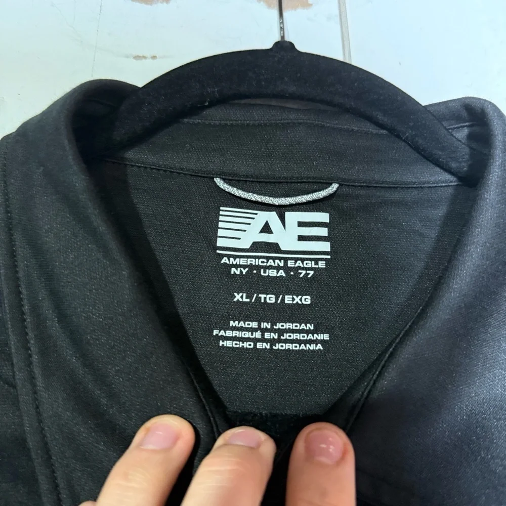 American Eagle  Lightweight Black Polo Shirt Size XL NWT Golf Summer